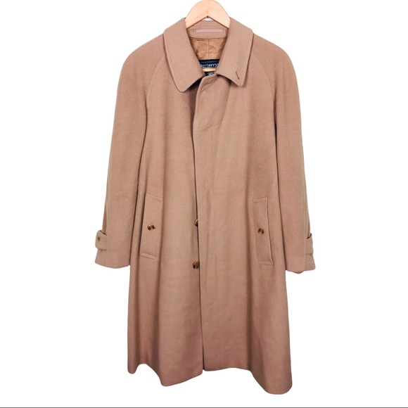Burberry 100% Cashmere Coat Size 48R Beige